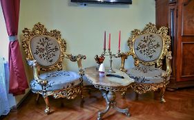 History Apartments Cetatii